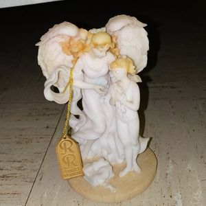 Seraphim classics sweet surprise angel